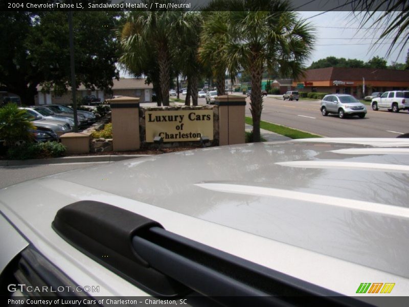 Sandalwood Metallic / Tan/Neutral 2004 Chevrolet Tahoe LS