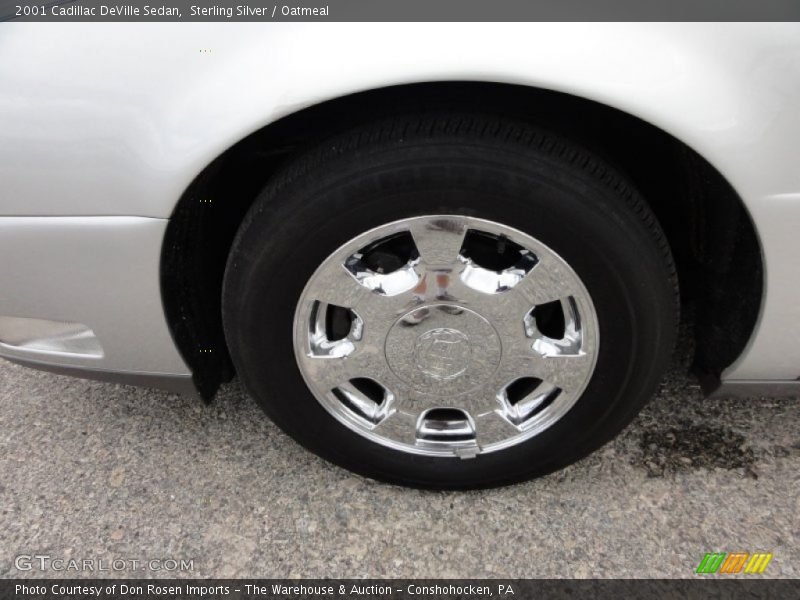 Sterling Silver / Oatmeal 2001 Cadillac DeVille Sedan