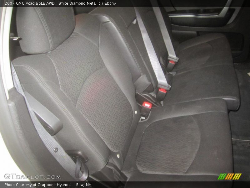 White Diamond Metallic / Ebony 2007 GMC Acadia SLE AWD