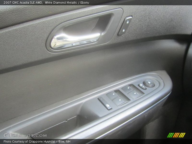 White Diamond Metallic / Ebony 2007 GMC Acadia SLE AWD