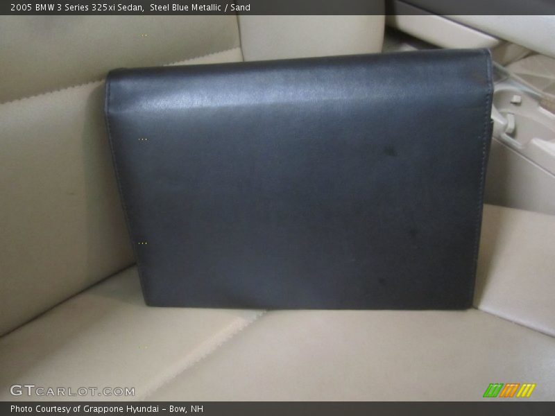 Steel Blue Metallic / Sand 2005 BMW 3 Series 325xi Sedan