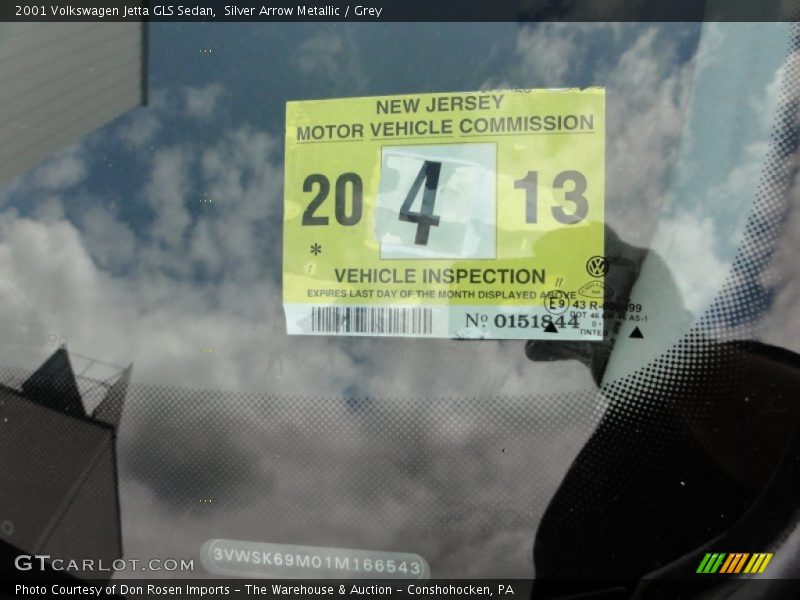 Silver Arrow Metallic / Grey 2001 Volkswagen Jetta GLS Sedan
