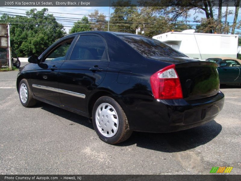Ebony Black / Beige 2005 Kia Spectra LX Sedan