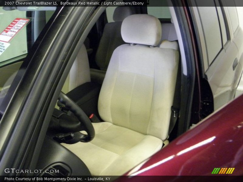 Bordeaux Red Metallic / Light Cashmere/Ebony 2007 Chevrolet TrailBlazer LS