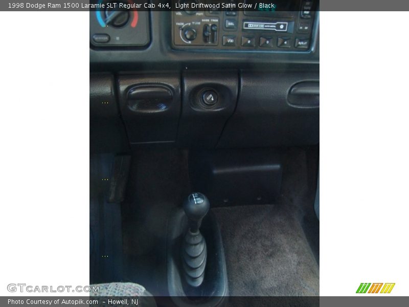 Light Driftwood Satin Glow / Black 1998 Dodge Ram 1500 Laramie SLT Regular Cab 4x4