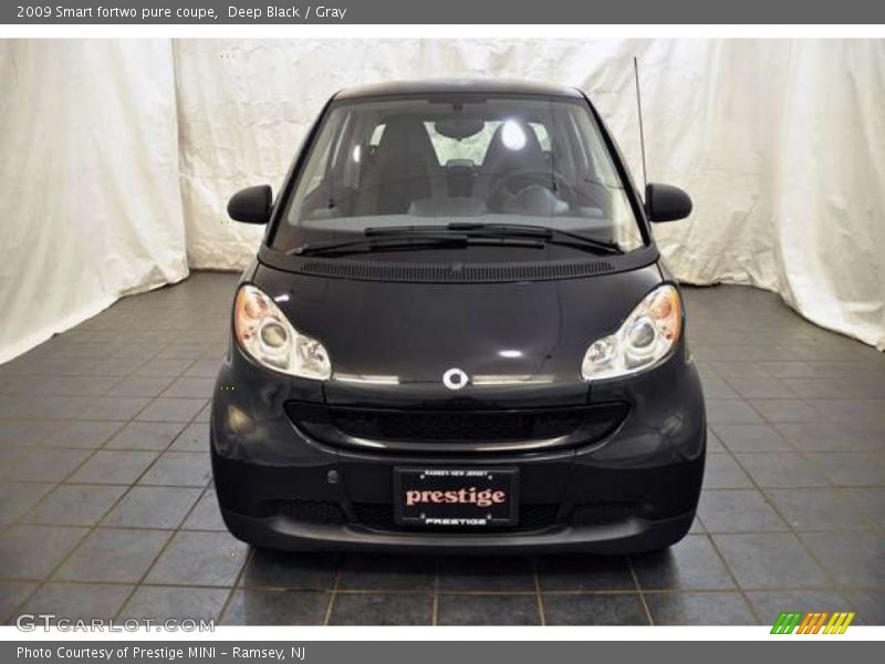 Deep Black / Gray 2009 Smart fortwo pure coupe