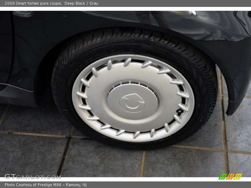  2009 fortwo pure coupe Wheel