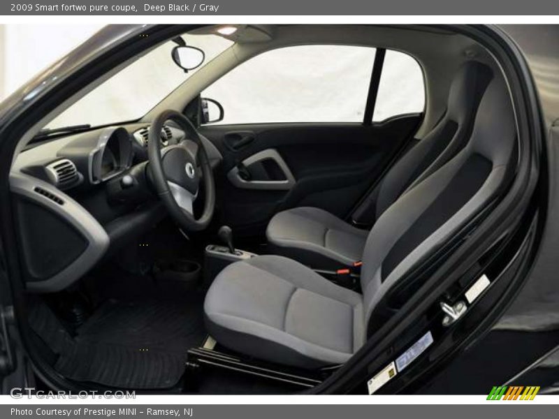  2009 fortwo pure coupe Gray Interior