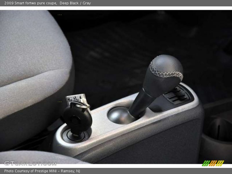  2009 fortwo pure coupe 5 Speed Automated Manual Shifter