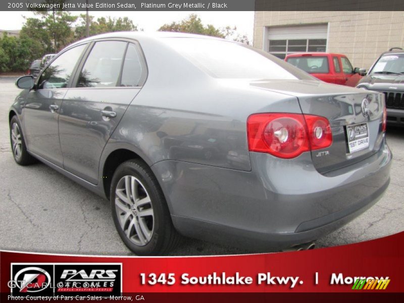Platinum Grey Metallic / Black 2005 Volkswagen Jetta Value Edition Sedan