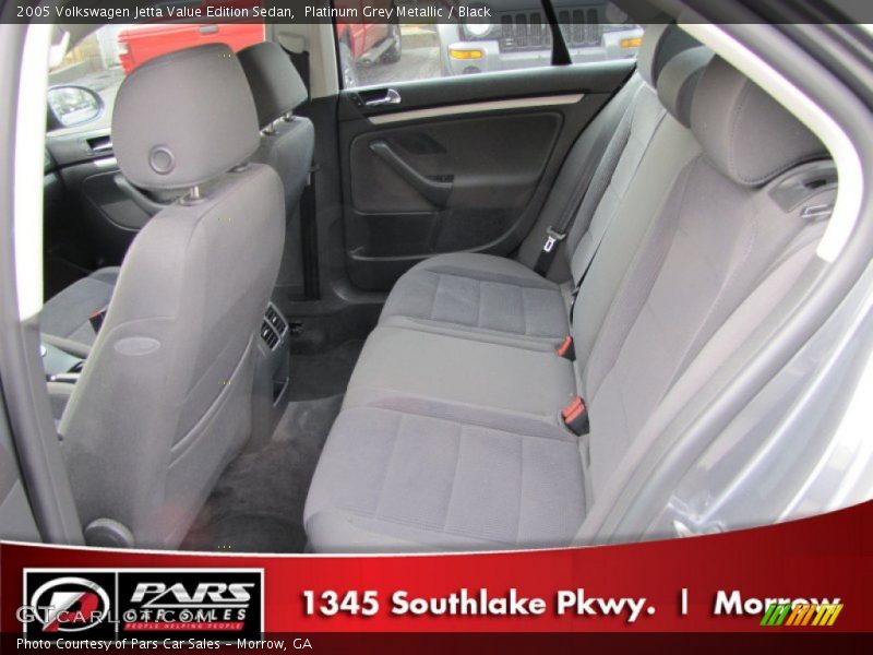Platinum Grey Metallic / Black 2005 Volkswagen Jetta Value Edition Sedan