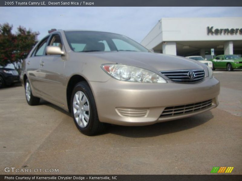 Desert Sand Mica / Taupe 2005 Toyota Camry LE