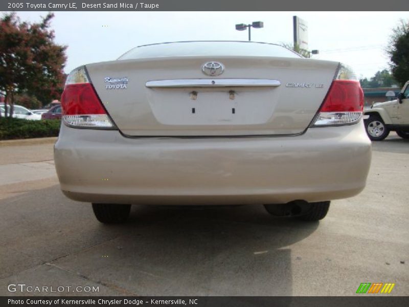 Desert Sand Mica / Taupe 2005 Toyota Camry LE