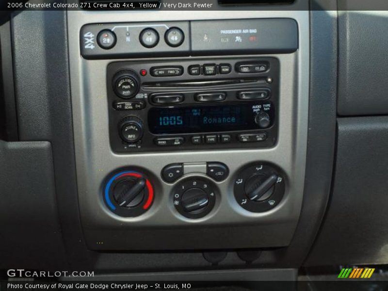 Yellow / Very Dark Pewter 2006 Chevrolet Colorado Z71 Crew Cab 4x4