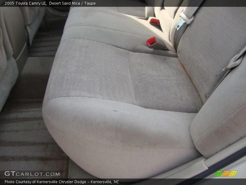 Desert Sand Mica / Taupe 2005 Toyota Camry LE
