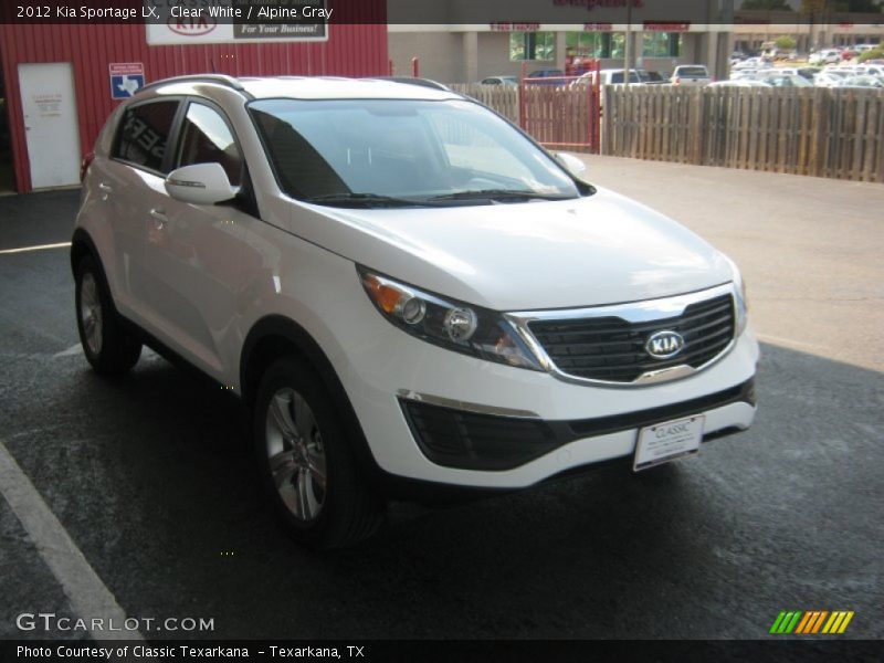 Clear White / Alpine Gray 2012 Kia Sportage LX