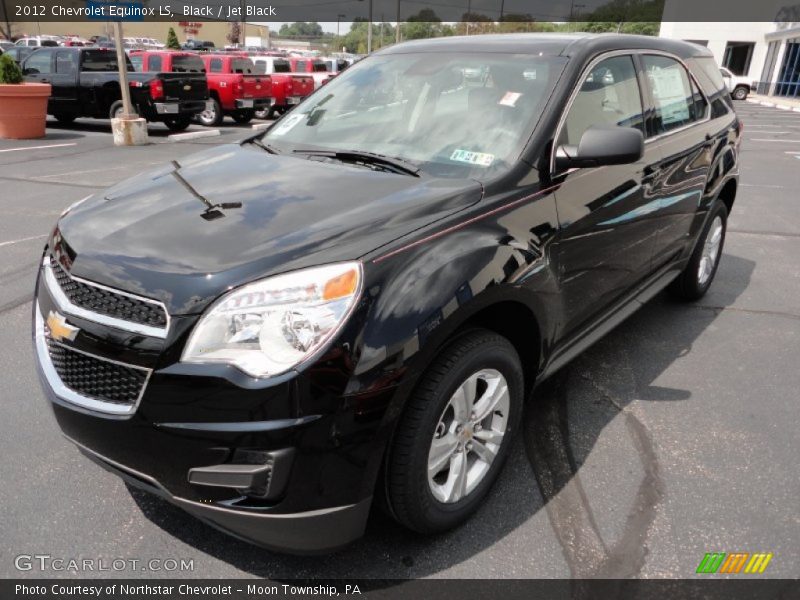 Front 3/4 View of 2012 Equinox LS