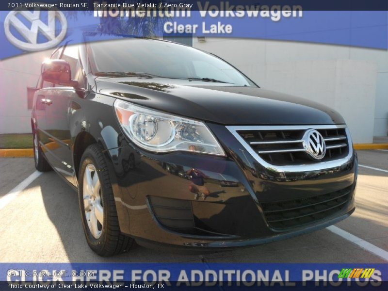 Tanzanite Blue Metallic / Aero Gray 2011 Volkswagen Routan SE