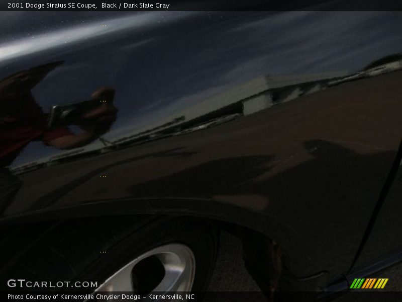 Black / Dark Slate Gray 2001 Dodge Stratus SE Coupe