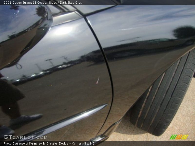 Black / Dark Slate Gray 2001 Dodge Stratus SE Coupe
