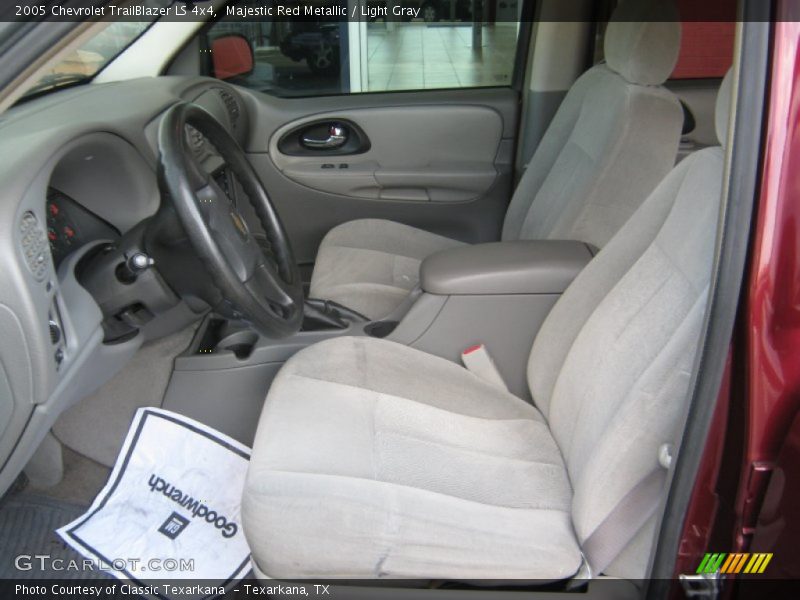 Majestic Red Metallic / Light Gray 2005 Chevrolet TrailBlazer LS 4x4