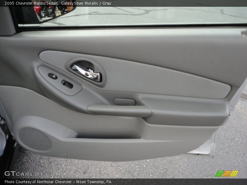 Galaxy Silver Metallic / Gray 2005 Chevrolet Malibu Sedan