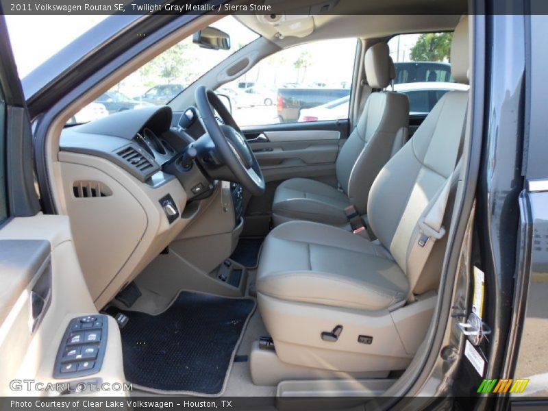 Twilight Gray Metallic / Sierra Stone 2011 Volkswagen Routan SE