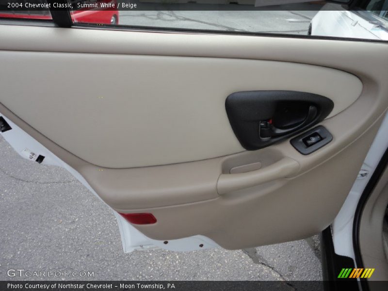 Summit White / Beige 2004 Chevrolet Classic