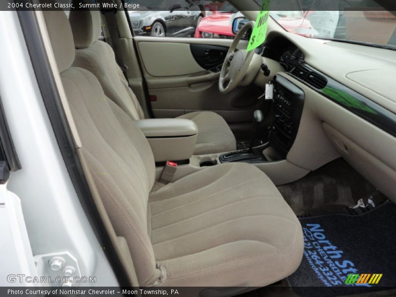 Summit White / Beige 2004 Chevrolet Classic