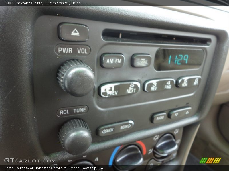 Summit White / Beige 2004 Chevrolet Classic
