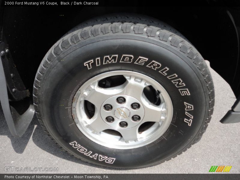 Black / Dark Charcoal 2000 Ford Mustang V6 Coupe