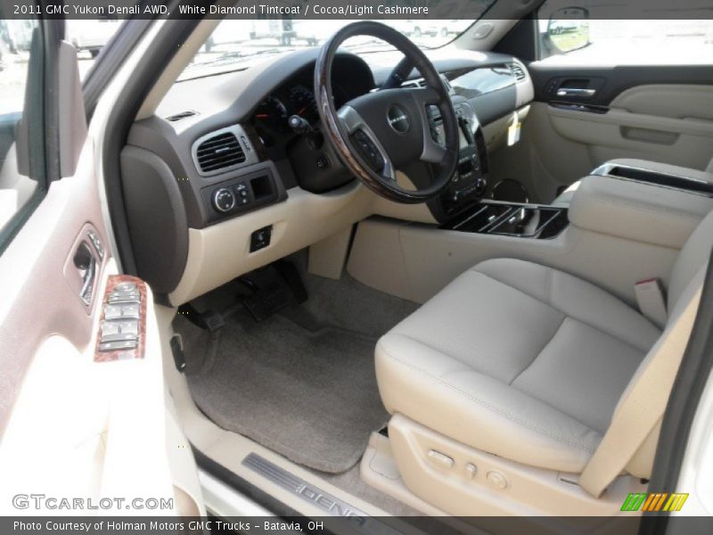 White Diamond Tintcoat / Cocoa/Light Cashmere 2011 GMC Yukon Denali AWD