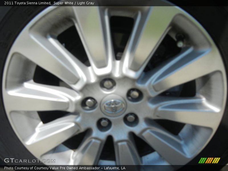 Super White / Light Gray 2011 Toyota Sienna Limited