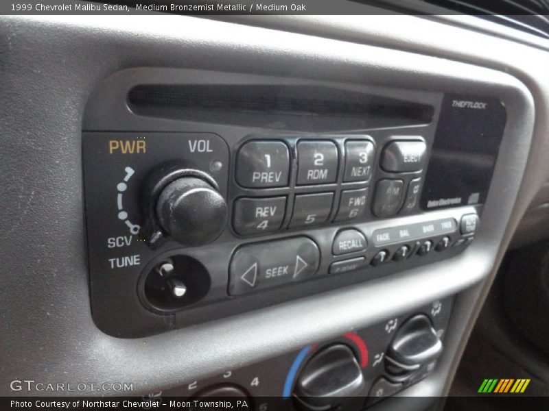 Controls of 1999 Malibu Sedan