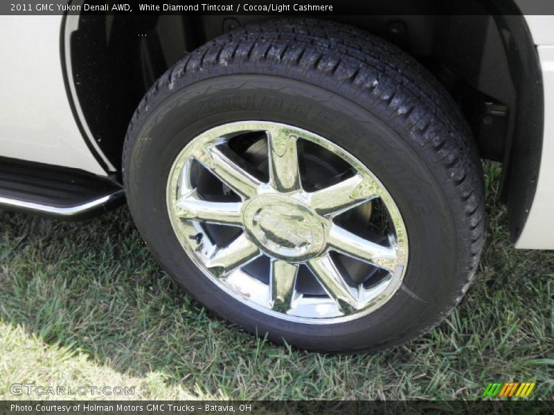 White Diamond Tintcoat / Cocoa/Light Cashmere 2011 GMC Yukon Denali AWD