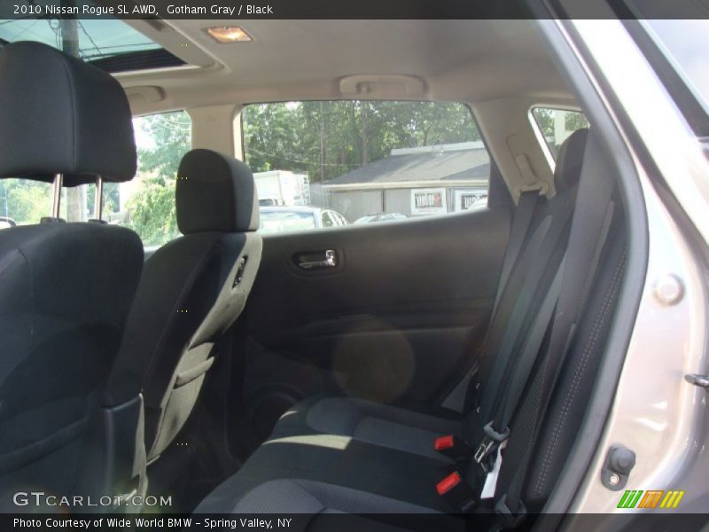 Gotham Gray / Black 2010 Nissan Rogue SL AWD