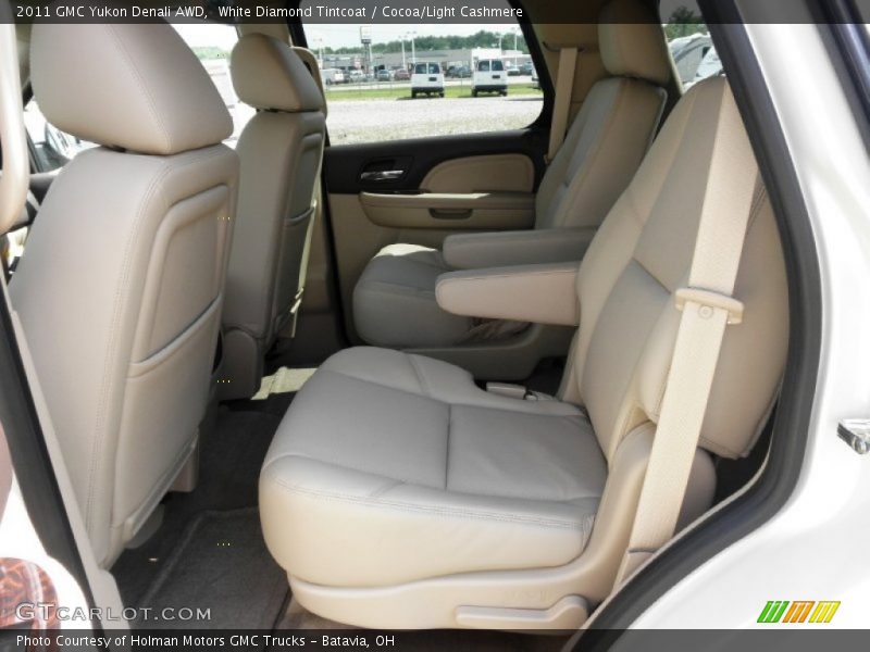 White Diamond Tintcoat / Cocoa/Light Cashmere 2011 GMC Yukon Denali AWD