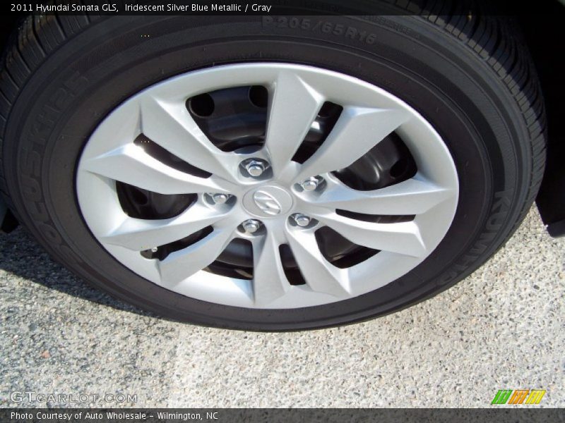 Iridescent Silver Blue Metallic / Gray 2011 Hyundai Sonata GLS