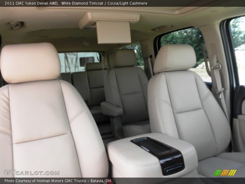 White Diamond Tintcoat / Cocoa/Light Cashmere 2011 GMC Yukon Denali AWD
