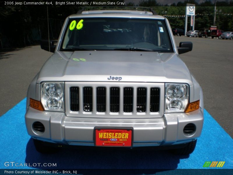 Bright Silver Metallic / Medium Slate Gray 2006 Jeep Commander 4x4