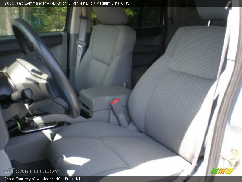 Bright Silver Metallic / Medium Slate Gray 2006 Jeep Commander 4x4