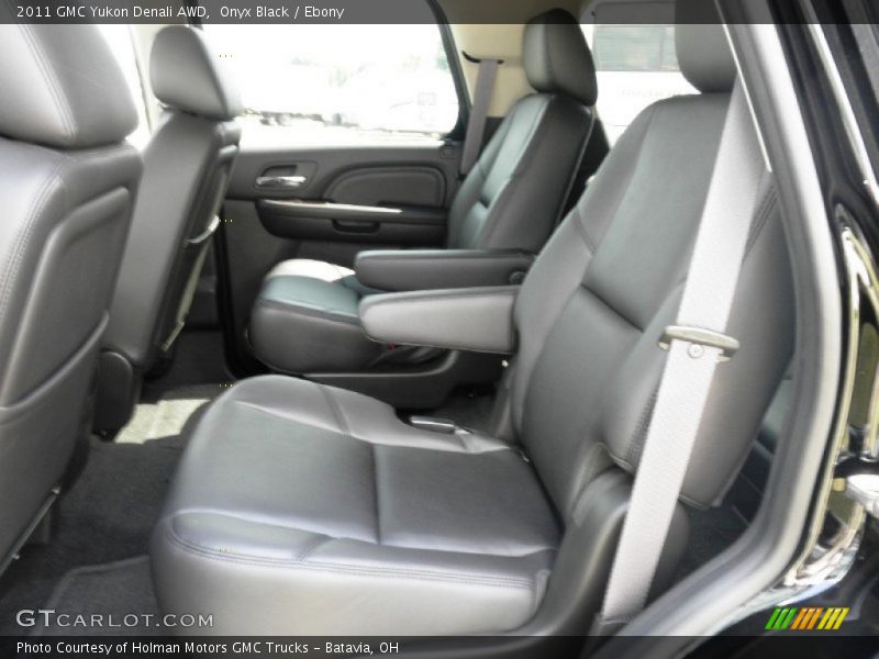 Onyx Black / Ebony 2011 GMC Yukon Denali AWD