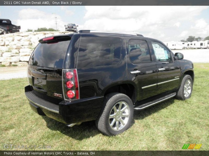 Onyx Black / Ebony 2011 GMC Yukon Denali AWD