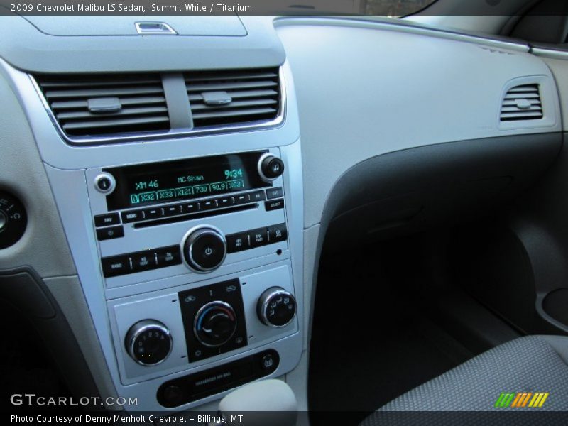 Summit White / Titanium 2009 Chevrolet Malibu LS Sedan