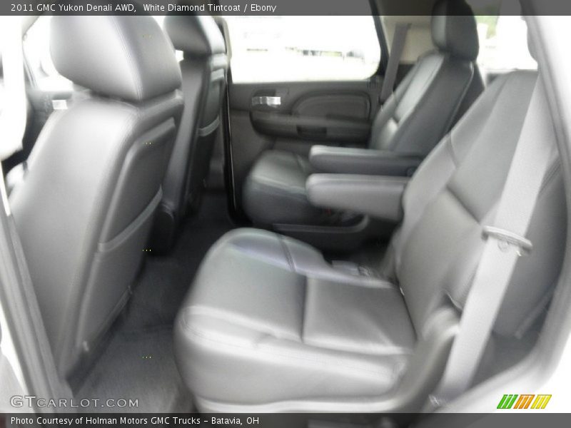 White Diamond Tintcoat / Ebony 2011 GMC Yukon Denali AWD