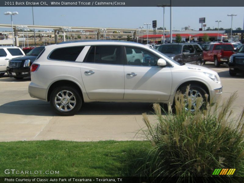 White Diamond Tricoat / Cashmere/Cocoa 2011 Buick Enclave CXL