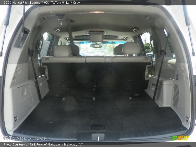 Taffeta White / Gray 2009 Honda Pilot Touring 4WD
