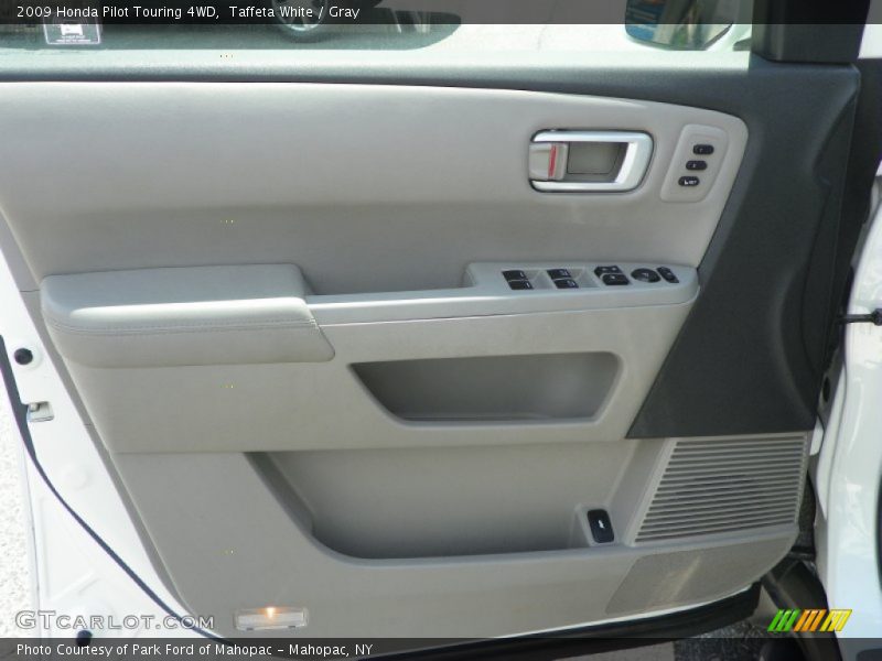 Taffeta White / Gray 2009 Honda Pilot Touring 4WD