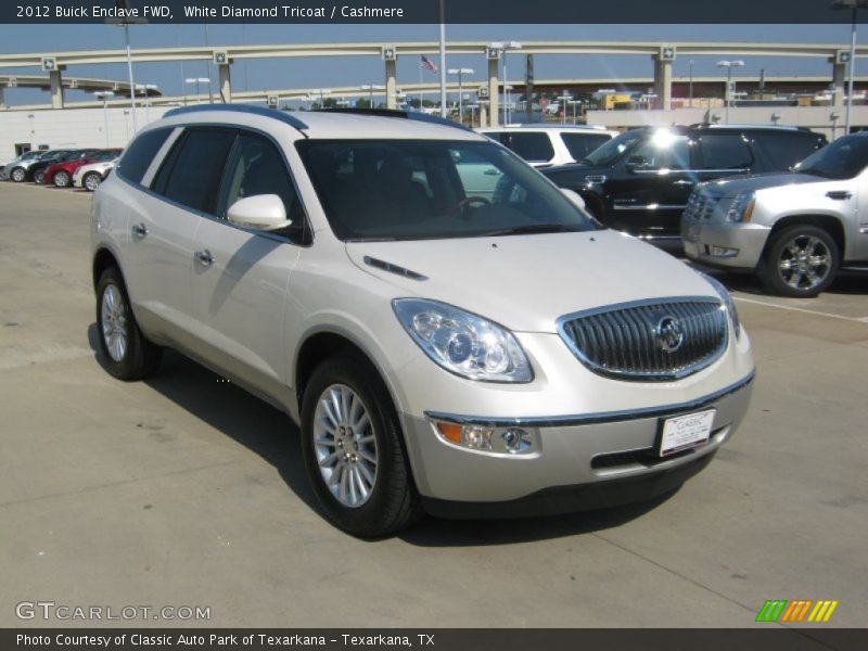 Front 3/4 View of 2012 Enclave FWD