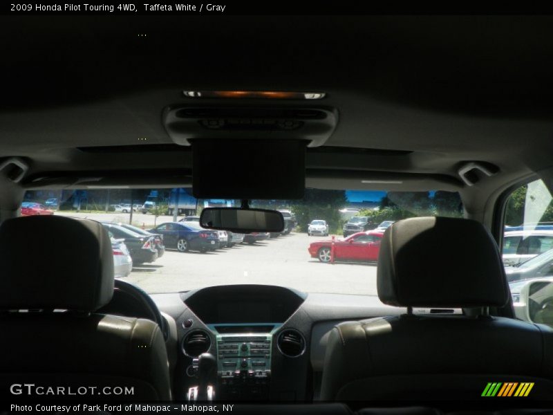 Taffeta White / Gray 2009 Honda Pilot Touring 4WD